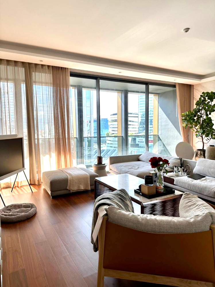 The Estelle Sukhumvit 26:  4bed 4bath 229 sqm. 95,000,000 Am: 0656199198