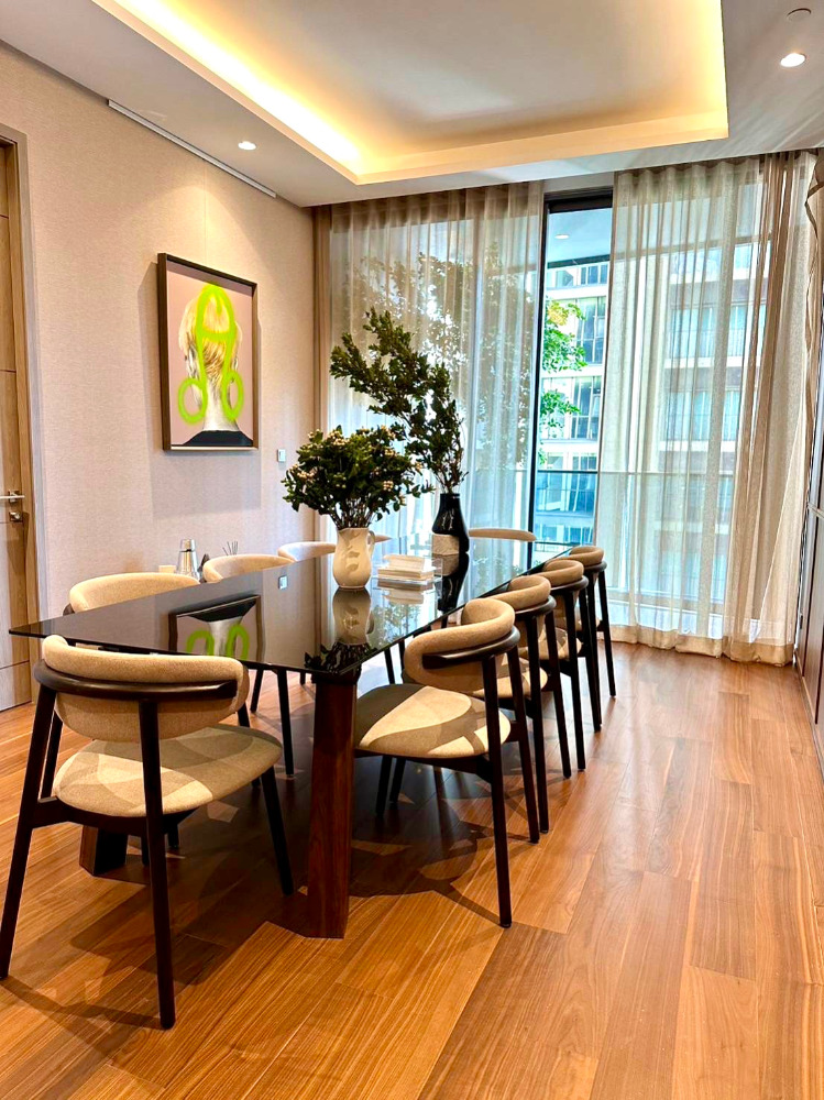 The Estelle Sukhumvit 26:  4bed 4bath 229 sqm. 95,000,000 Am: 0656199198