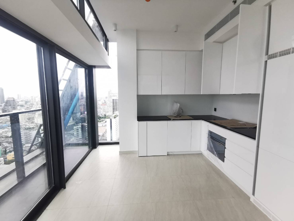 Tait 12 2bed 2bath 80.5sqm. 24,900,000 Am: 0656199198