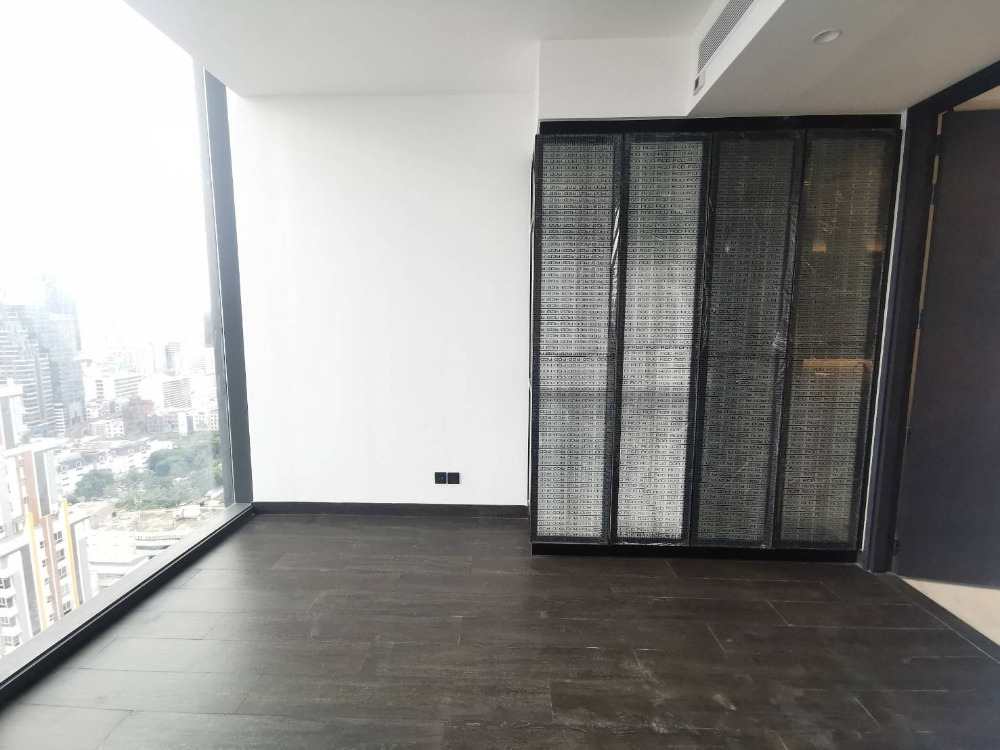 Tait 12 2bed 2bath 80.5sqm. 24,900,000 Am: 0656199198