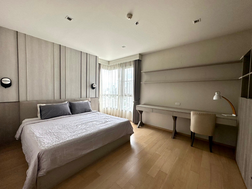 HQ by Sansiri: 2bed 2bath 100sqm. 19,500,000 Am: 0656199198