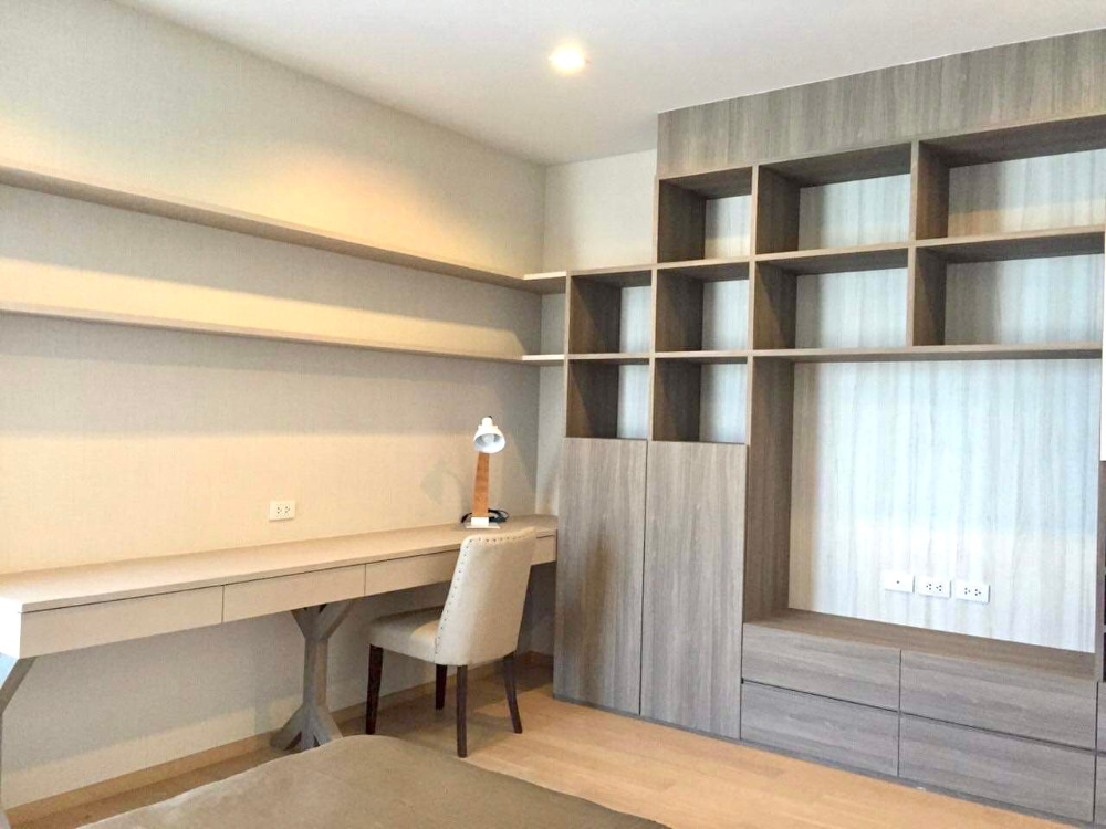 HQ by Sansiri: 2bed 2bath 100sqm. 19,500,000 Am: 0656199198