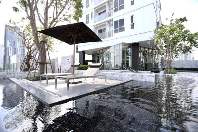 HQ by Sansiri: 2bed 2bath 100sqm. 19,500,000 Am: 0656199198