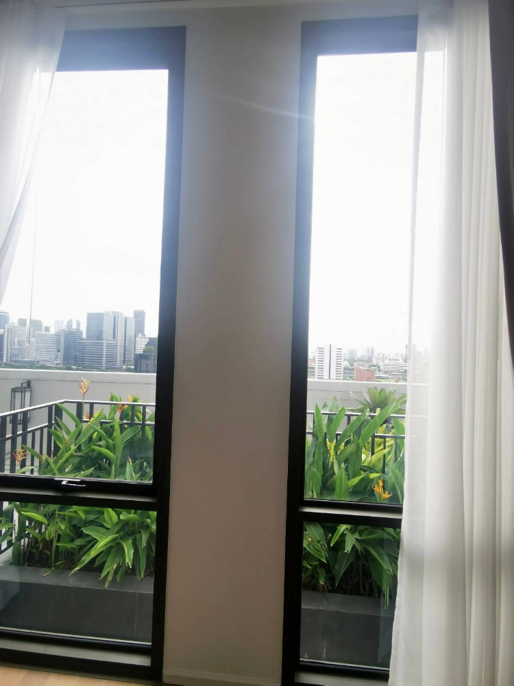 Muniq Langsuan: 2bed 2.5bath 86sqm. 90,000/mth unfurnished Am: 0656199198