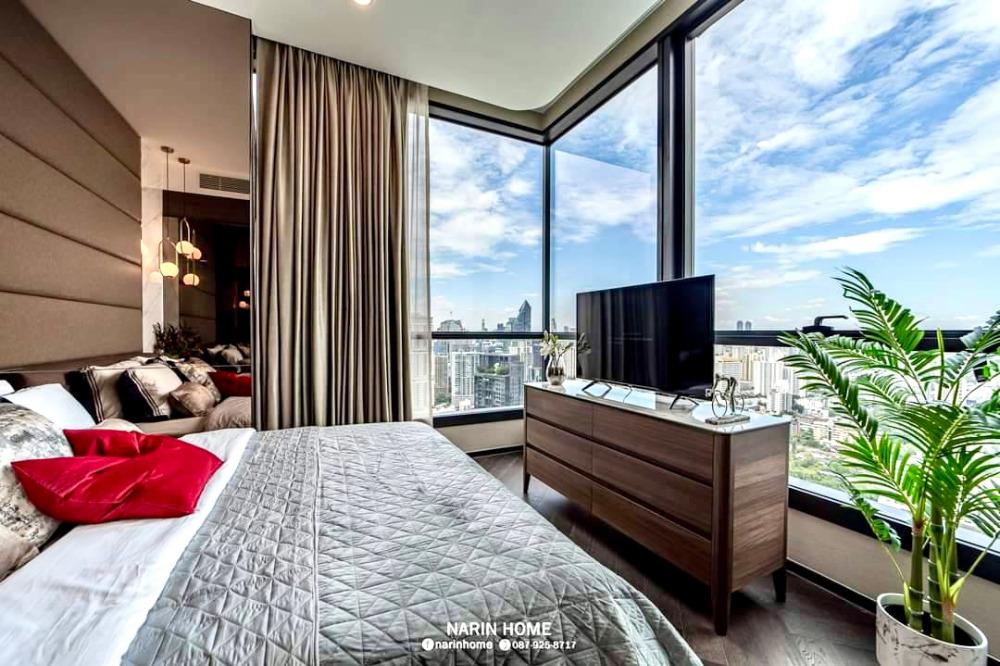 The ESSE Sukhumvit 36: 2bed 2bath 72sqm. 30+Fl 92,000/mth Am: 0656199198