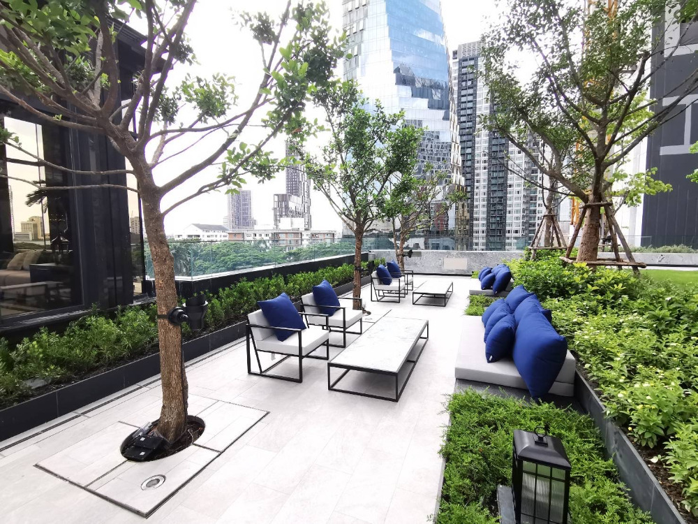 Hyde Heritage Thonglor: 1bed 1bath  59.31sqm. 17,000,000 Am: 0656199198