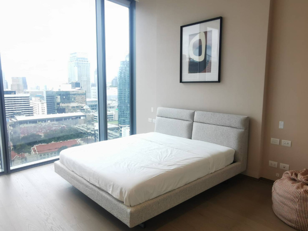 SCOPE LANGSUAN 2 Bed: 2 bed 3 bath 154.59 sqm 128,000,000 Am: 0656199198