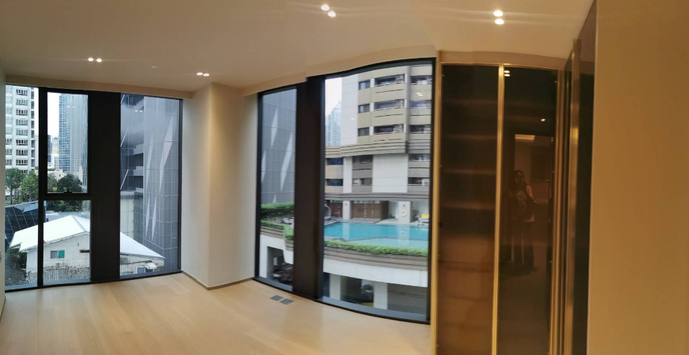 Tonson One Residence: 1bed 1bath 57sqm. 19,800,000 Am: 0656199198