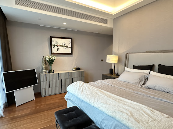 The Estelle Sukhumvit 26:  4bed 4bath 229 sqm. 95,000,000 Am: 0656199198