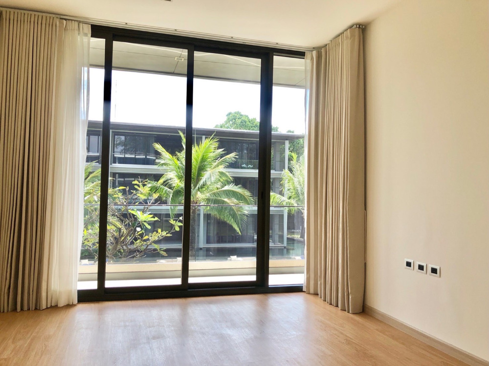 Baan Mai Khao Penthouse: 3bed 4bath 263sqm. 55,000,000 Am: 0656199198