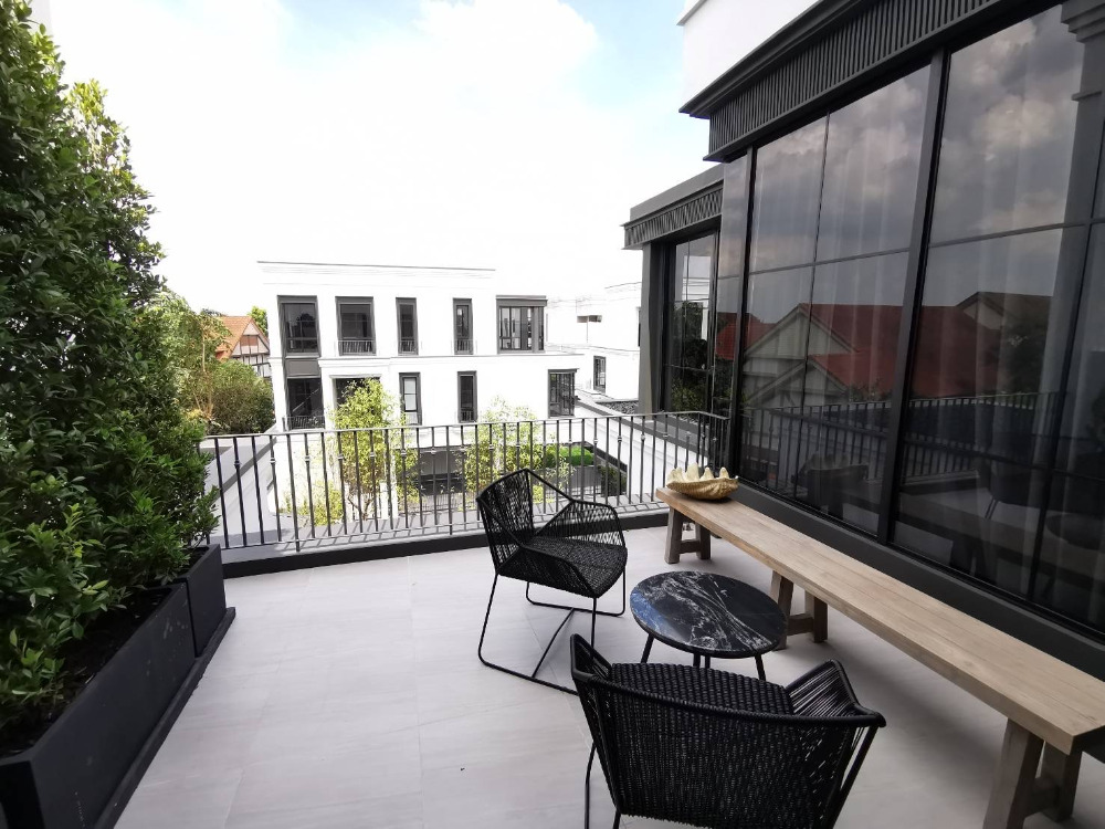 Malton Gates Krungthep Kreetha: 109.8 sqwah 544sqm. 5bed 5bath 59,900,000