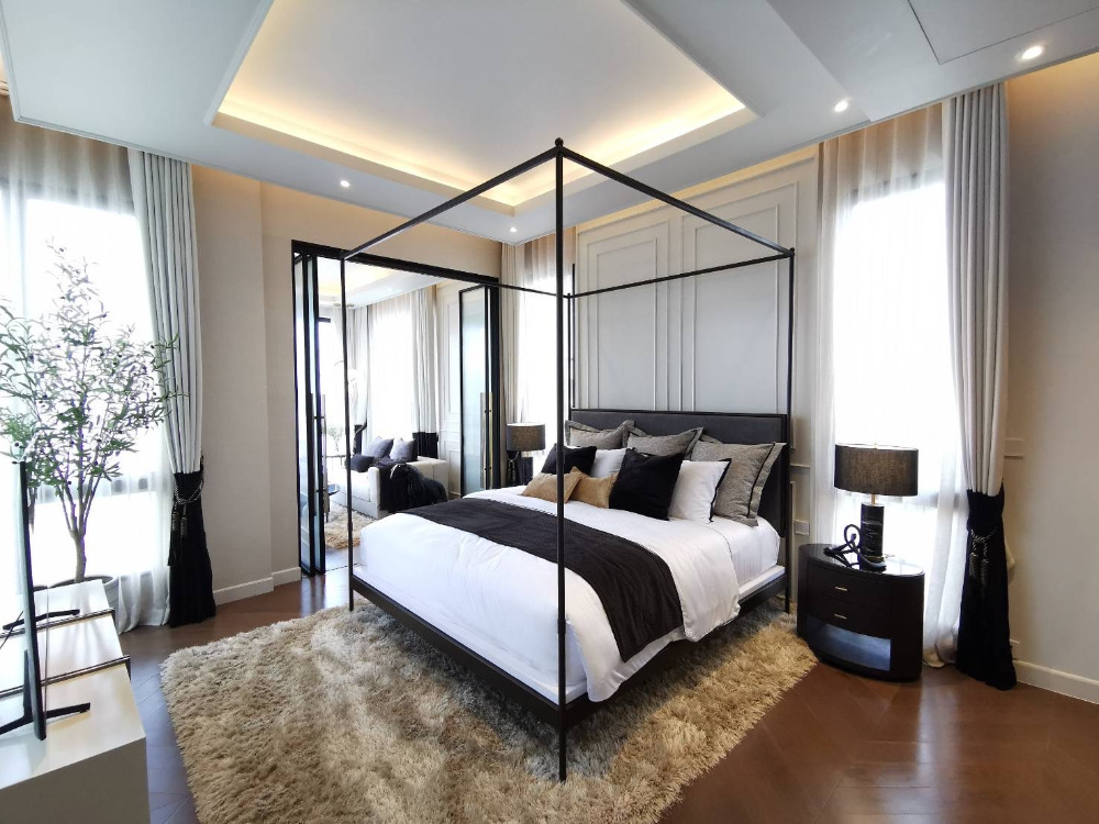 Malton Gates Krungthep Kreetha: 109.8 sqwah 544sqm. 5bed 5bath 59,900,000