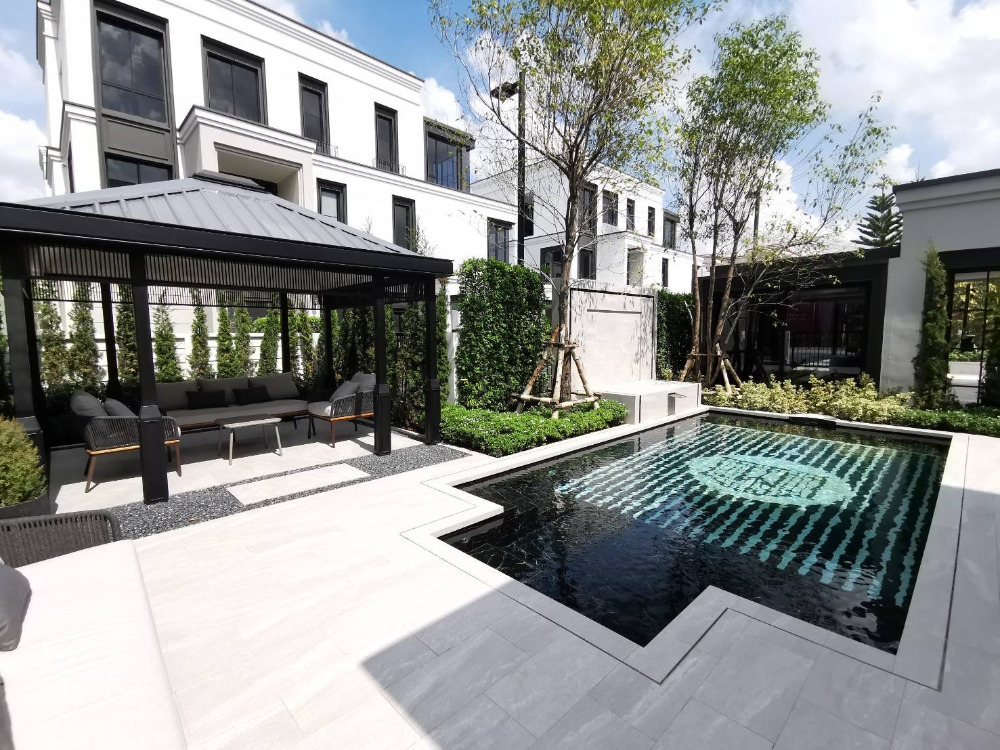 Malton Gates Krungthep Kreetha: 109.8 sqwah 544sqm. 5bed 5bath 59,900,000