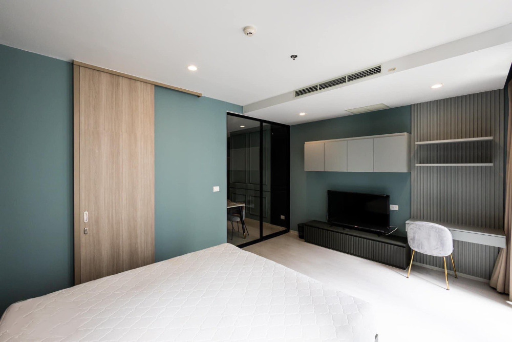 Noble Ploenchit: 1bed 1bath 45sqm 11,500,000 Am: 0656199198