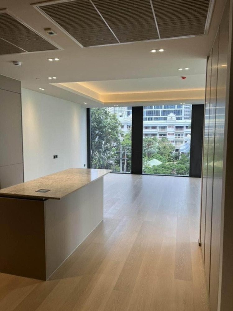 Tonson One Residence: 2bed 2bath 108sqm 47,000,000 Am: 0656199198