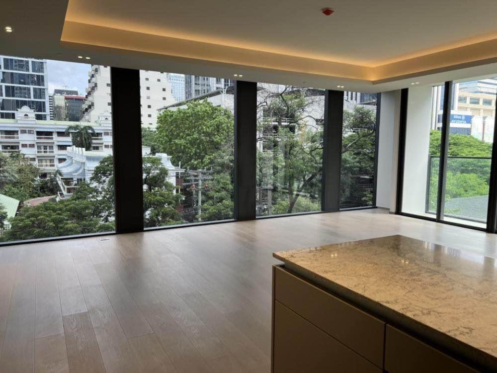 Tonson One Residence: 2bed 2bath 108sqm 47,000,000 Am: 0656199198