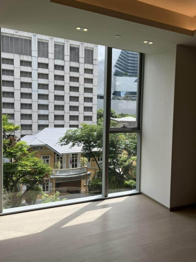 Tonson One Residence: 2bed 2bath 108sqm 47,000,000 Am: 0656199198