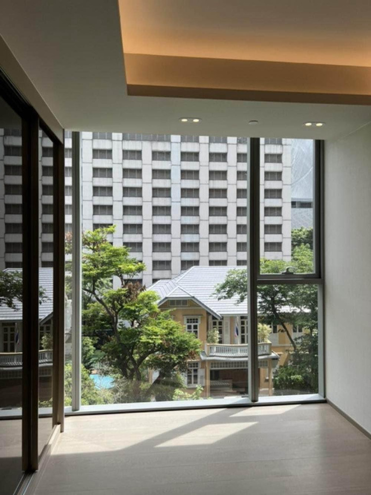 Tonson One Residence: 2bed 2bath 108sqm 47,000,000 Am: 0656199198