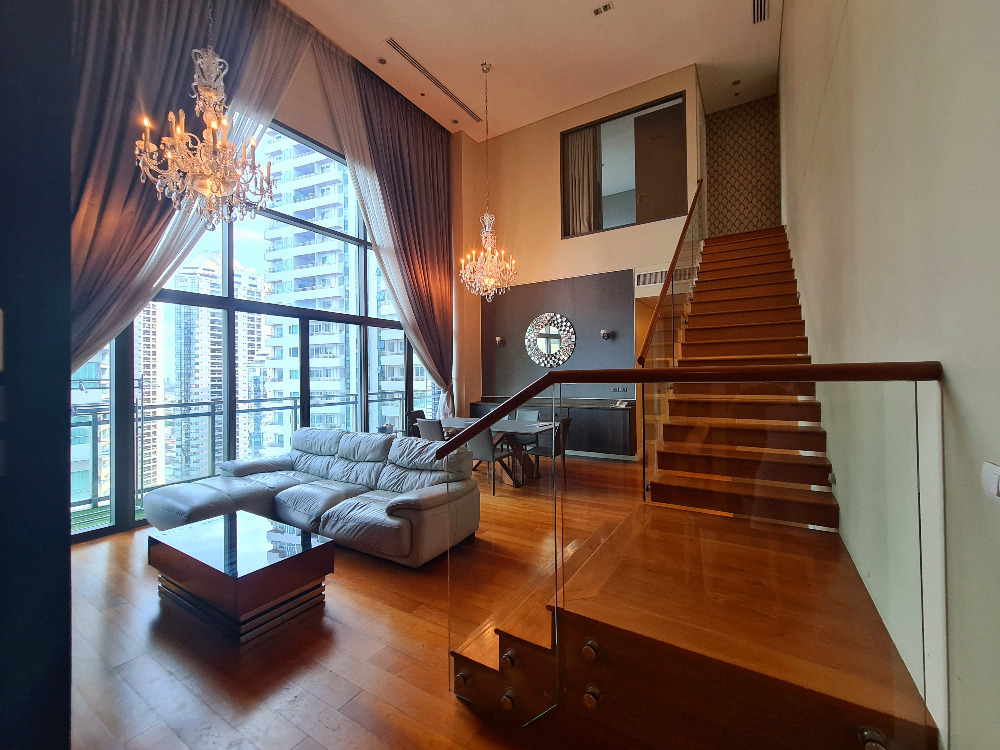 Bright Sukhumvit 24 Duplex for rent: 3bed 3bath Duplex 180sqm. 100,000/mth Am: 0656199198