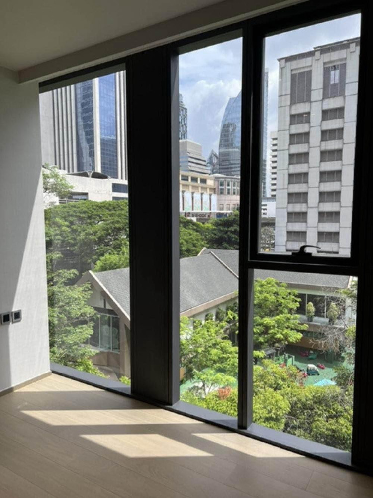 Tonson One Residence: 2bed 2bath 108sqm 159,000/mth Am: 0656199198