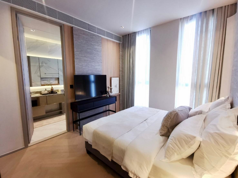 The Reserve Sathorn: 2bed 2bath 79.70sqm 21,900,000 Fully Furnished Am: 0656199198