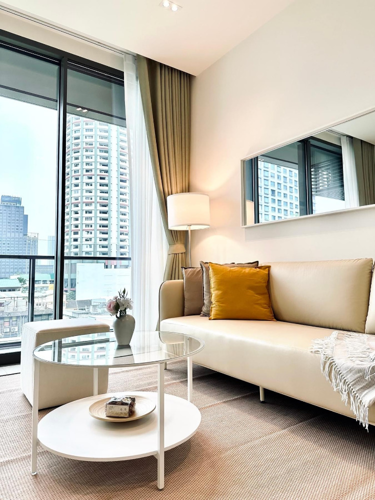 The Strand Thonglor: 1bed 1bath 48sqm. 19,200,000 Am: 0656199198