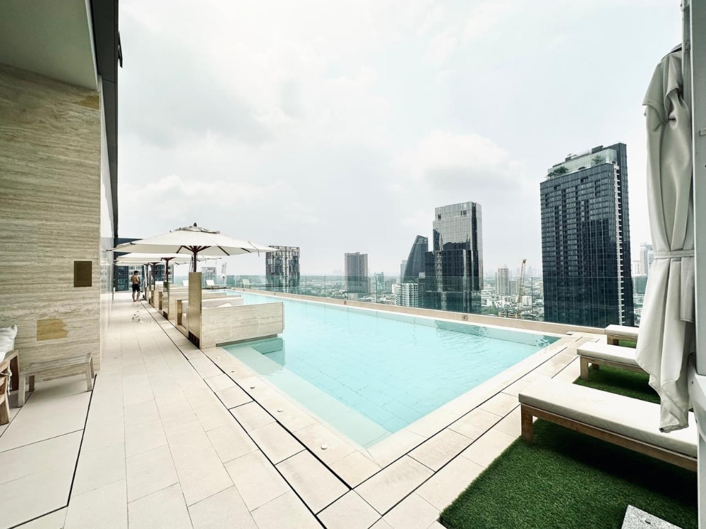 The Strand Thonglor: 1bed 1bath 48sqm. 19,200,000 Am: 0656199198