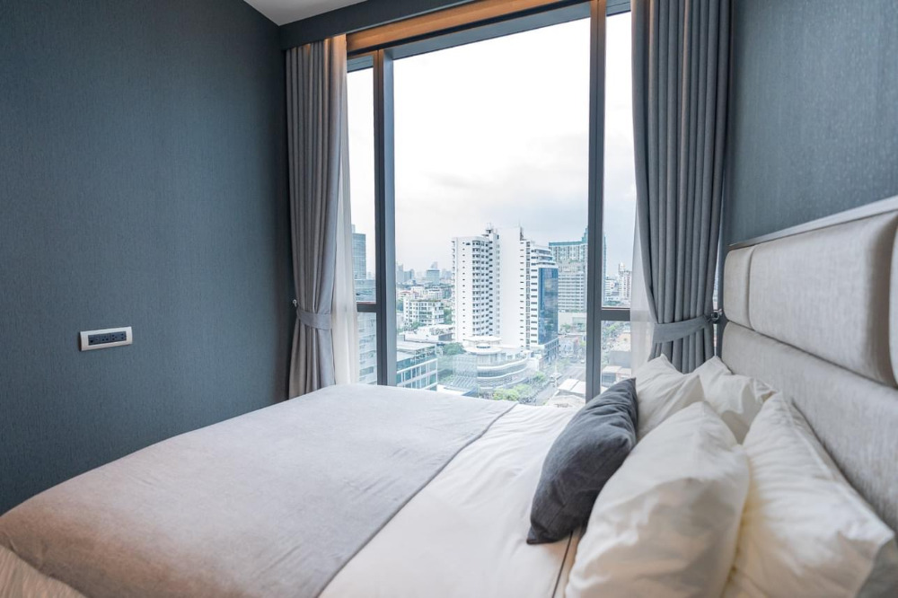 Khun by Yoo:  2bed 2bath  82sqm. 120,000/mth. Am: 0656199198