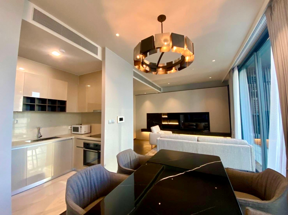 Laviq Sukhumvit 57: 2bed 2bath 89sqm. 105,000/mth Brandnew !! Am: 0656199198