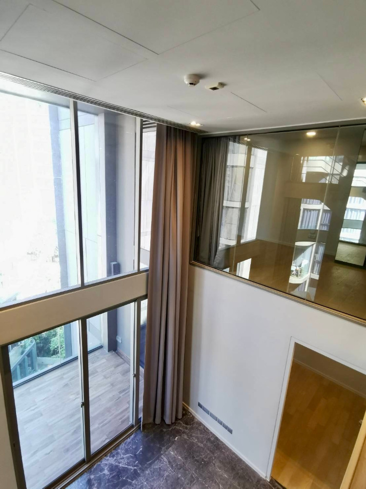 Ashton Sukhumvit 41: 3bed 3bath Duplex with private rooftop garden 131.69sqm. 24,390,000 Am: 0656199198