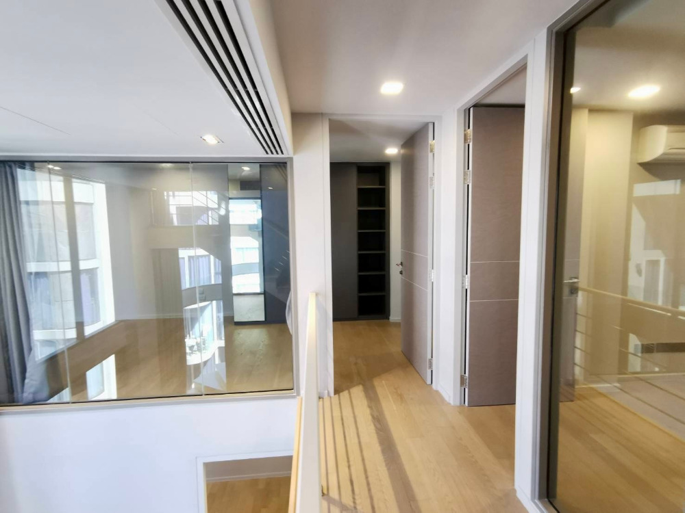 Ashton Sukhumvit 41: 3bed 3bath Duplex with private rooftop garden 131.69sqm. 24,390,000 Am: 0656199198