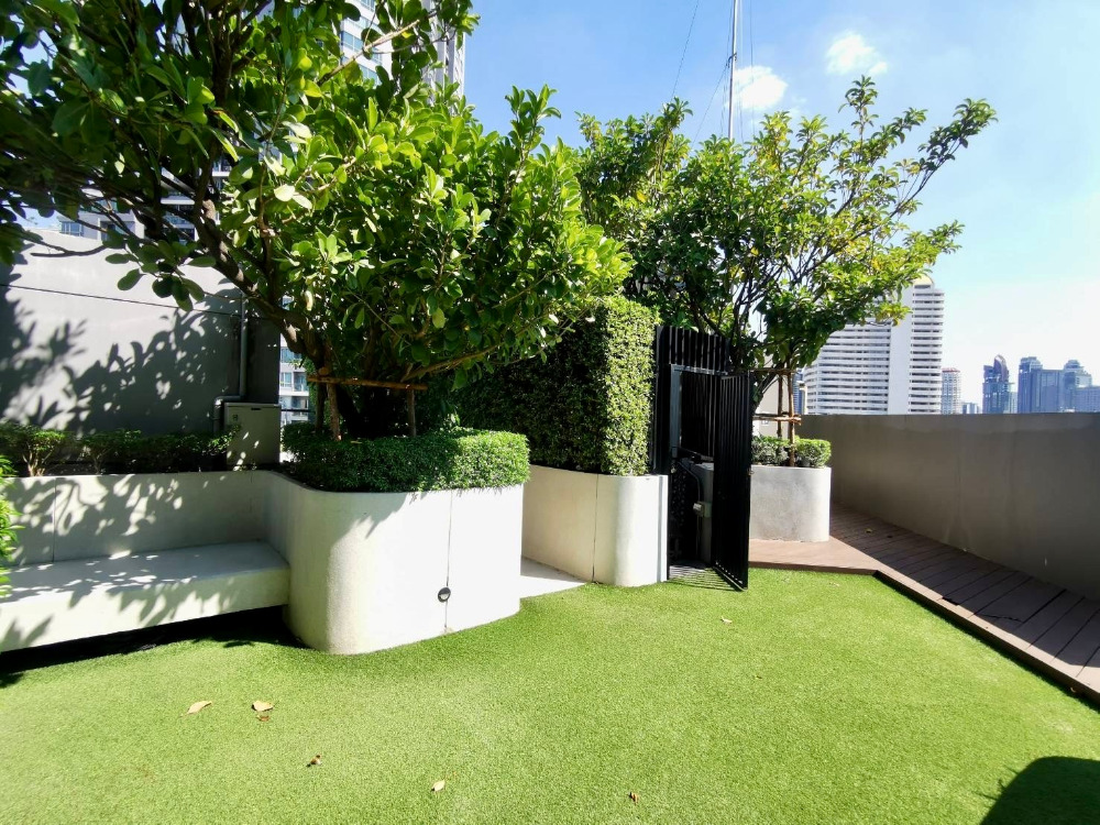 Ashton Sukhumvit 41: 3bed 3bath Duplex with private rooftop garden 131.69sqm. 24,390,000 Am: 0656199198