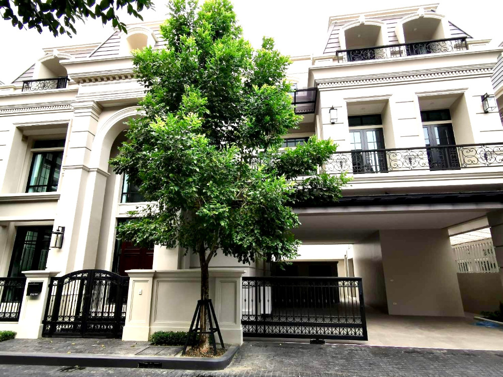 The Welton Rama 3: 88.1sqwah 578sqm. 5bed 5bath 500,000/mth Am: 0656199198