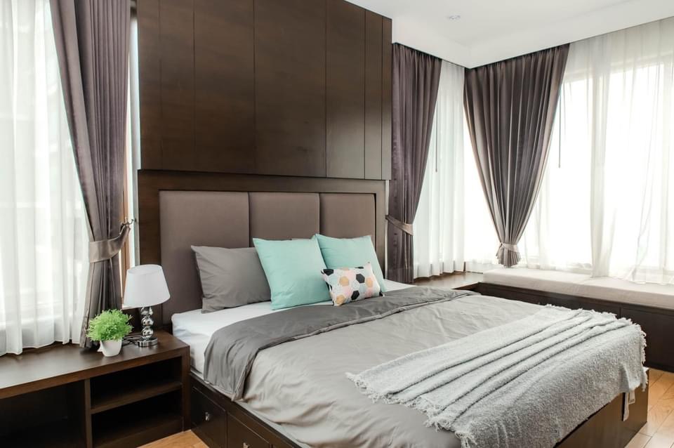 The Emporio Place Sukhumvit 24: 2bed 3bath 108sqm. 22,000,000 Am: 0656199198