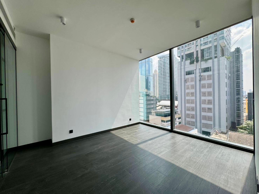 Tait 12: 1bed 1bath 68sqm. 16,950,000 Am: 0656199198