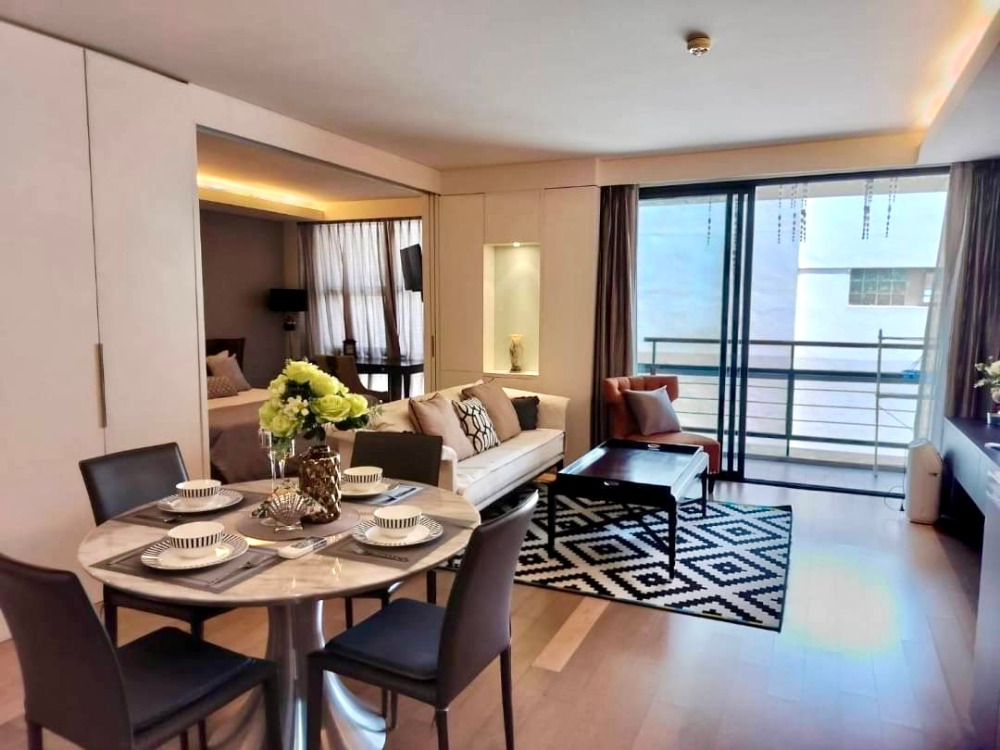 Mode Sukhumvit 61:  1bed 56sqm. 8Fl. 9,000,000 Am: 0656199198