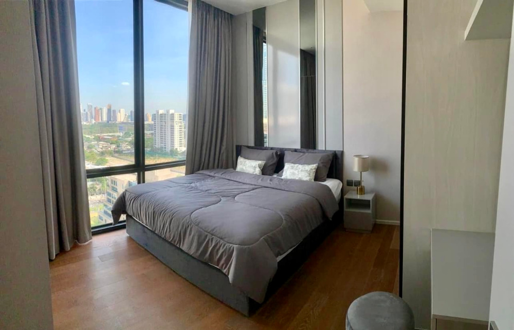 Muniq Langsuan: 53 sqm. 1bed 1bath High Floor 65,000/mth Am: 0656199198