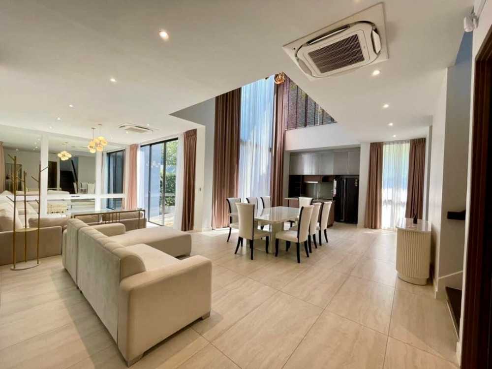 Bugaan Krungthep Kreetha: 4bed 5bath 430sqm. 270,000/mth Am: 0656199198