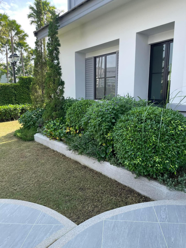 Nantawan New Krengthepkreetha: 5bed 6bath 140.7sqwah 449sqm. 56,500,000 Am: 0656199198