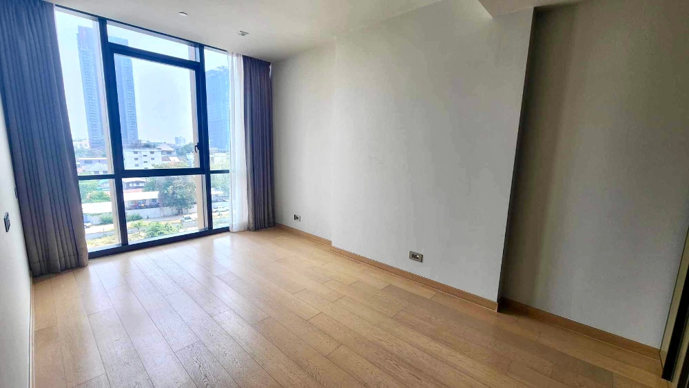 The Monument Thonglor: 2bed 3bath 126 sqm 30,000,000 Am: 0656199198