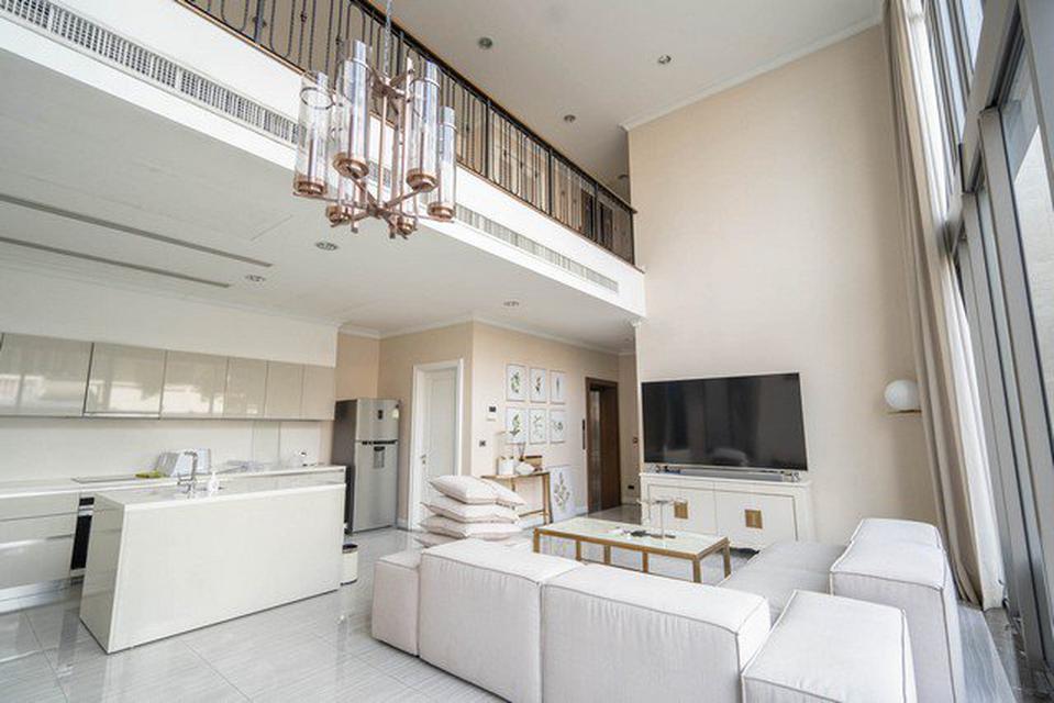 749 Residences: Sukhumvit 49 4bed 5bath 40.40sqwah 467.5sqm. 80,000,000 Am: 0656199198