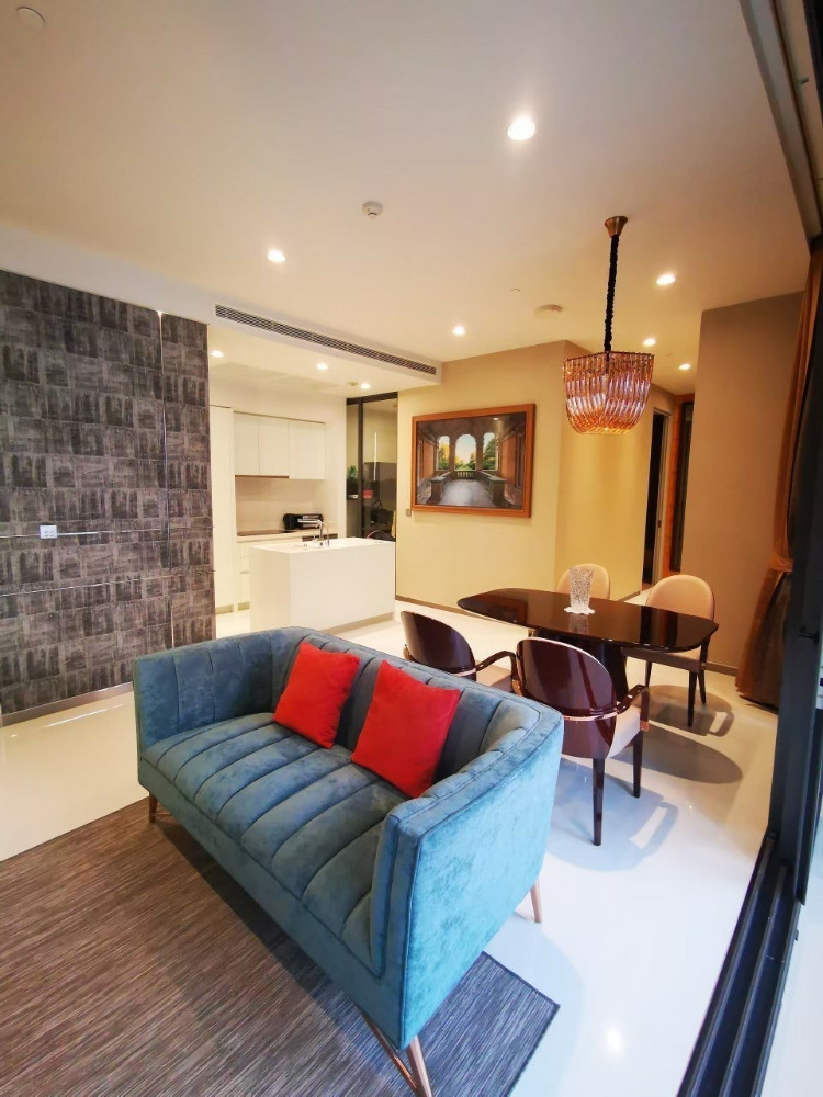 VITTORIO Sukhumvit 39:  2bed 3bath 101.74sqm. 120,000/mth Am: 0656199198