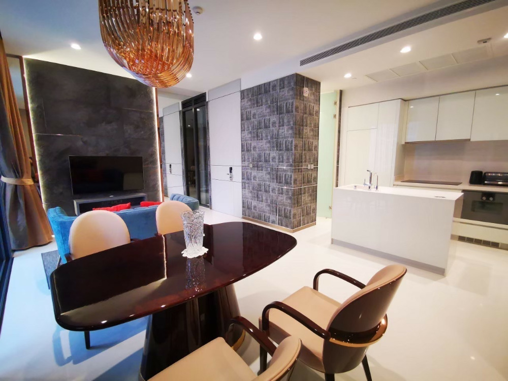 VITTORIO Sukhumvit 39:  2bed 3bath 101.74sqm. 120,000/mth Am: 0656199198