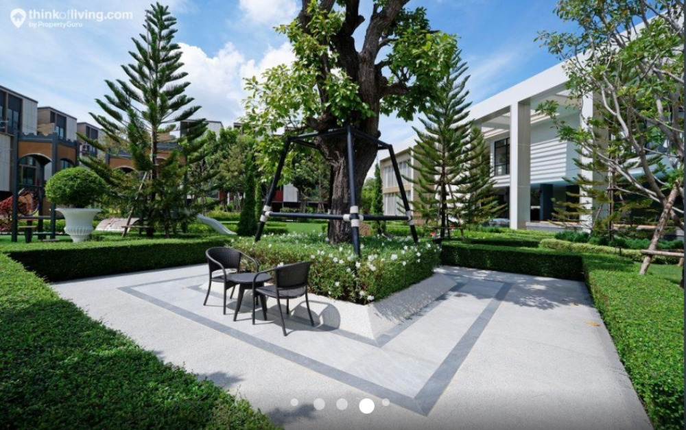 Classe Sukhumvit 77 (Onnut 21): 40.7sqwah 241sqm. 4bed 4bath 24,000,000 Am: 0656199198