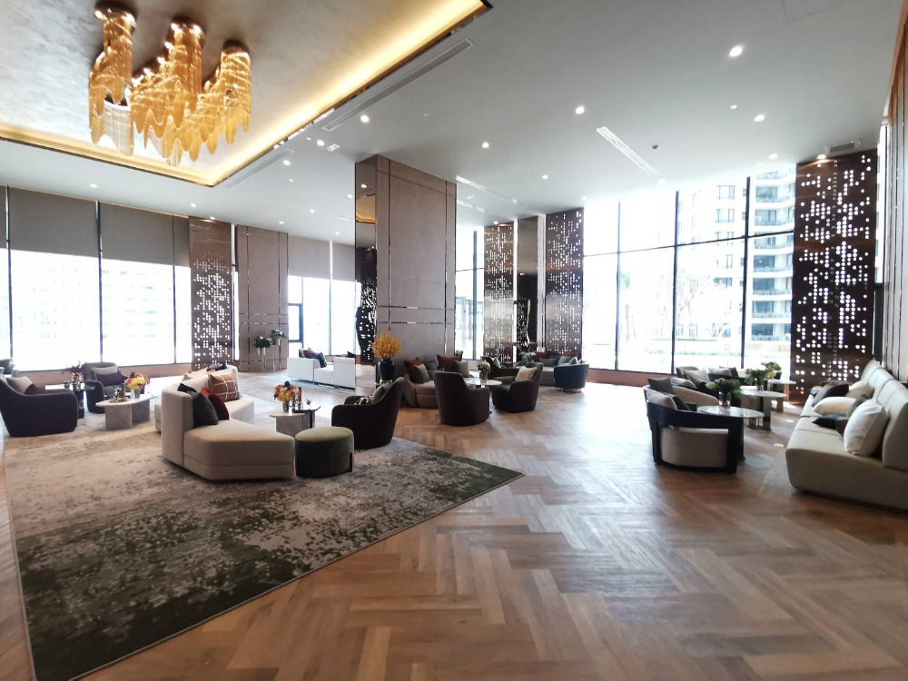 Supalia Icon Sathorn: 3bed 3bath 100.5 sqm. 20,800,000 Am: 0656199198