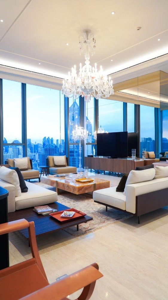 Scope Langsuan Penthouse whole floor 453.49sqm. 570,000,000 Am: 0656199198