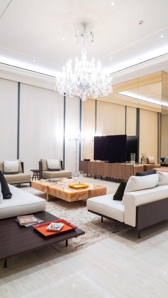 Scope Langsuan Penthouse whole floor 453.49sqm. 570,000,000 Am: 0656199198