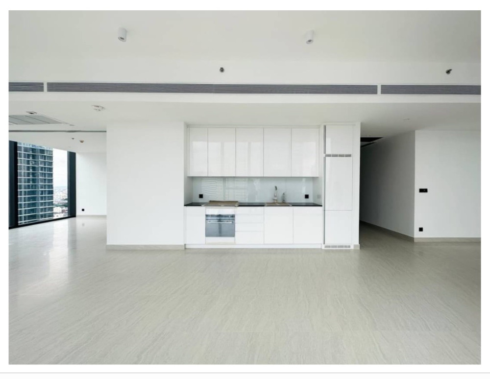 Tait 12: 239.11sqm. 2+1bed 3bath 83,700,000 Am: 0656199198