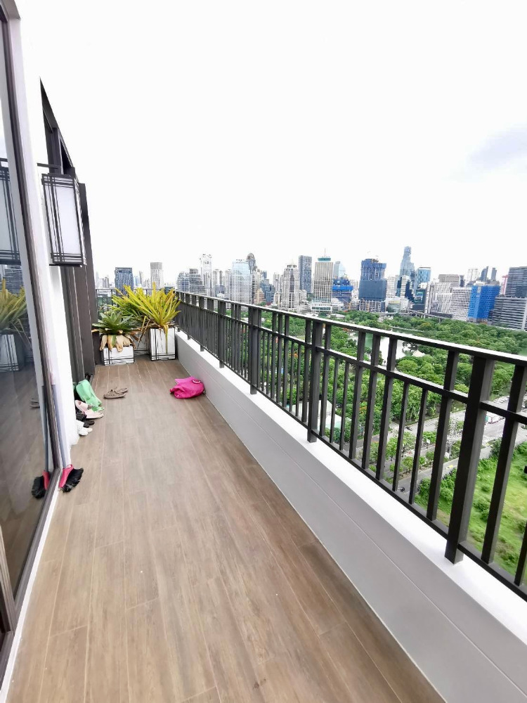 Muniq langsuan 3+1 bed 4bath with maid 2 kitchen 255.45sqm. 125,000,000 mil Am: 0656199198