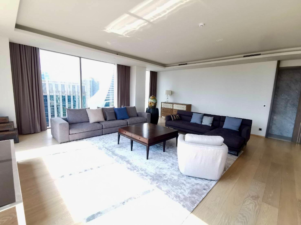 Tonson One Residence Penthouse for rent: 3bed 3bath 254.12sqm. 330,000/mth Am: 0656199198